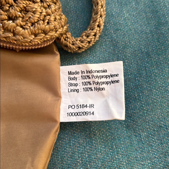 The Sak Vintage Boho Crochet Shoulder Beige Metallic Thread Purse - Picture 4 of 16